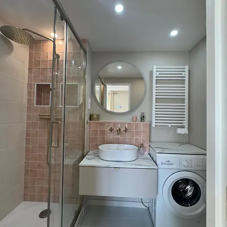 Appartement Elegant Between Train Station And Center