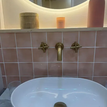 Elegant Between Train Station And Center Appartement *